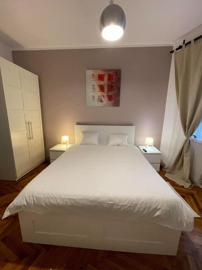 부쿠레슈티 Interbellic Flat 아파트 외부 사진