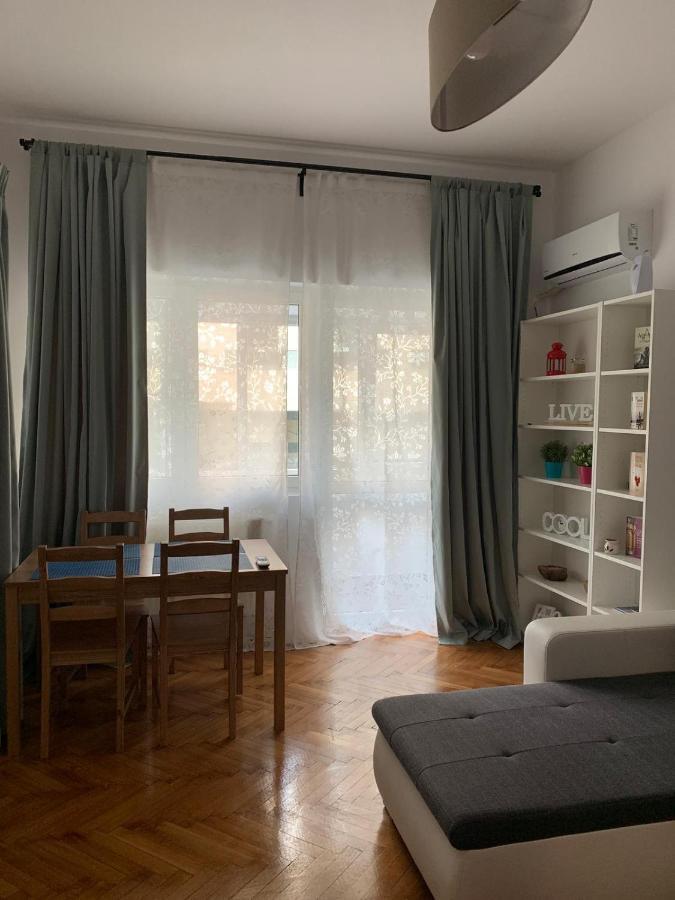 부쿠레슈티 Interbellic Flat 아파트 외부 사진
